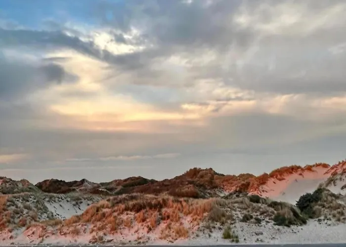 Near With Pool Chalet *